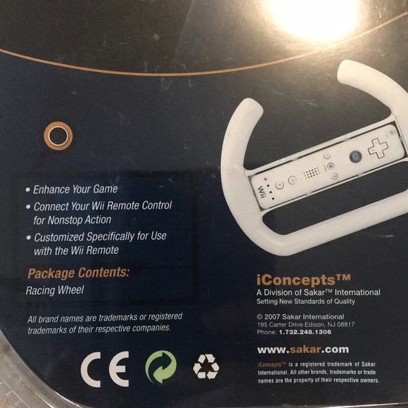 NEW Wii remote racing wheel by I concepts - Picture 5 of 6